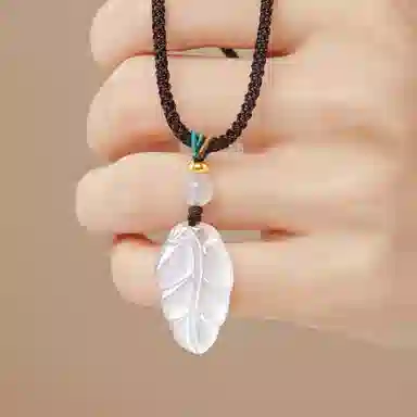 魔物 吉祥如意 新中式复古 金枝玉叶 温润时尚高级日常通勤百搭 玉髓 吊坠 女款