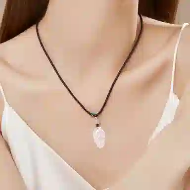 魔物 吉祥如意 新中式复古 金枝玉叶 温润时尚高级日常通勤百搭 玉髓 吊坠 女款