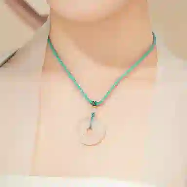 【买一赠一暴富金贴】 魔物 幸福圆满平安扣 新中式简约时尚复古经典高级感 吉祥如意编织绳 精美礼盒 玉髓 项链 女款