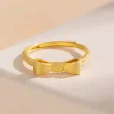 999