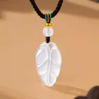 魔物 吉祥如意 新中式复古 金枝玉叶 温润时尚高级日常通勤百搭 玉髓 吊坠 女款