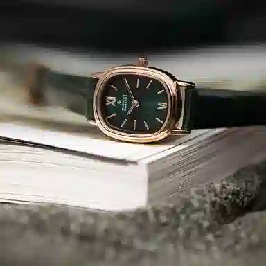 Charlotte Raffaelli CRS21031