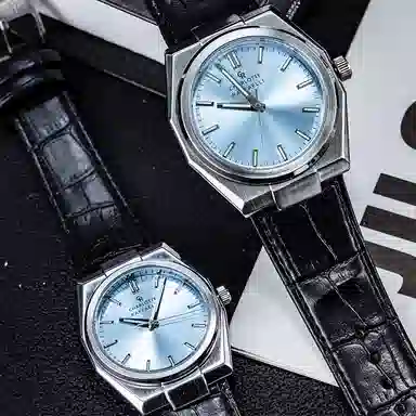 Charlotte Raffaelli CRMS036