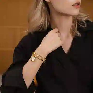 CHARLOTTE RAFFAELLI CRS22020