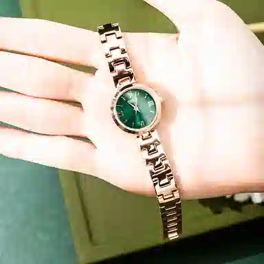 CHARLOTTE RAFFAELLI CRW003