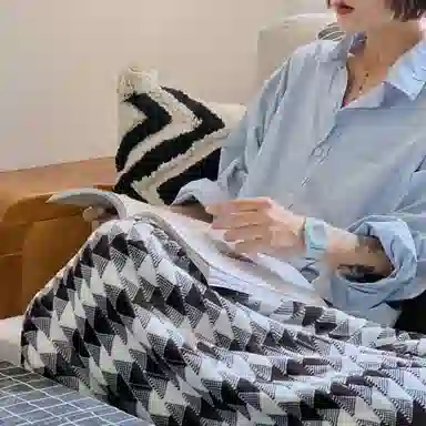 Charlotte Raffaelli CRSP002