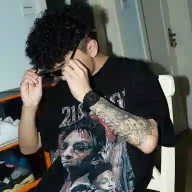 Charlotte Raffaelli CRSP002