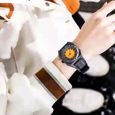 Charlotte Raffaelli CRSP002