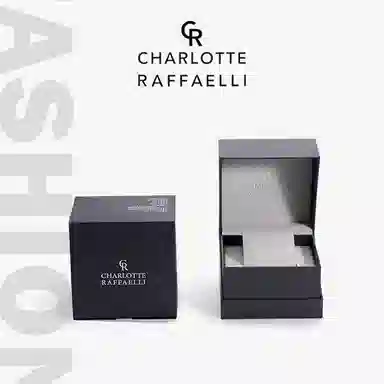 Charlotte Raffaelli x Last Order