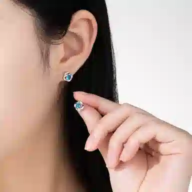 S999