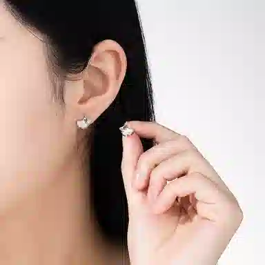 S999
