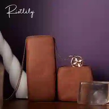 RiotLILY