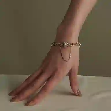 RiotLILY