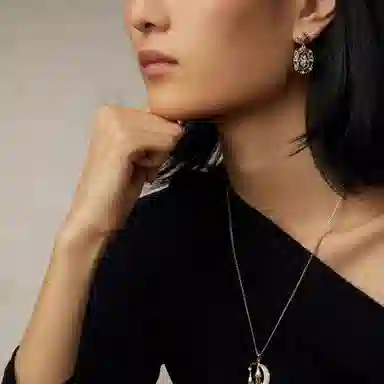 RiotLILY