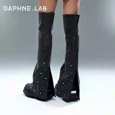DAPHNE LAB 9cm