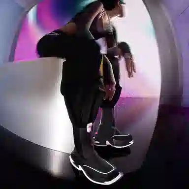 Daphne Lab Chelsea Boots