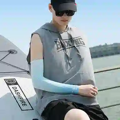 CACUSS Junior UPF50+ Cooling Arm Sleeves