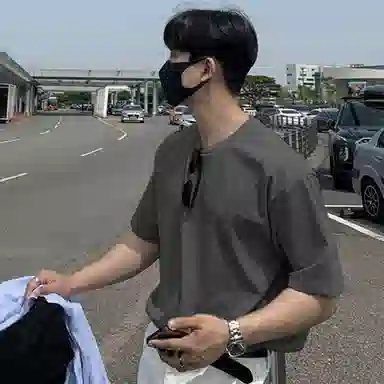 ROSECREED T