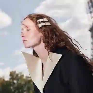 ALEXANDRE DE PARIS 8