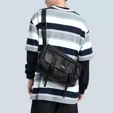 V.NINE Obsidian Black