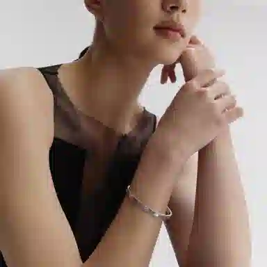 Empress 47 Concept 925