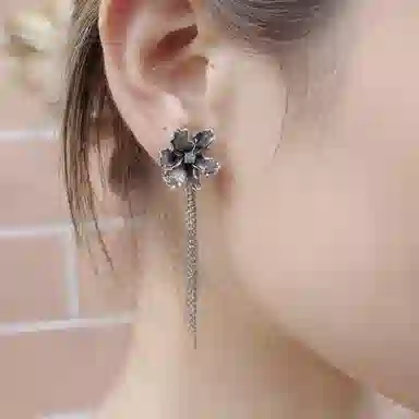 Empress 47 925