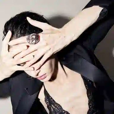 Empress 47 AROUND 925