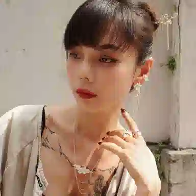 Empress 47 925