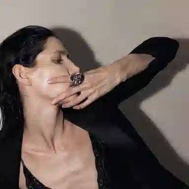 Empress 47 AROUND 925