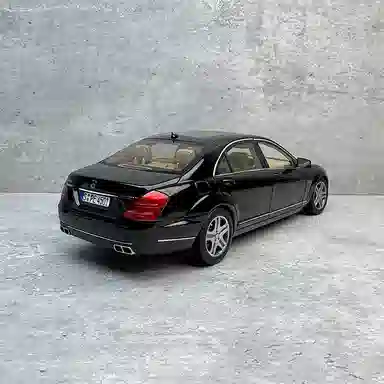 MOTORHELIX 118 S-Class S600L AMG(W221)