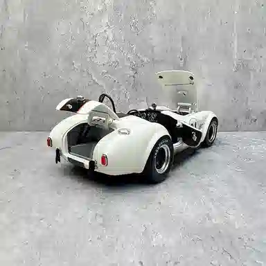 KYOSHO 118 427Shellby Cobra