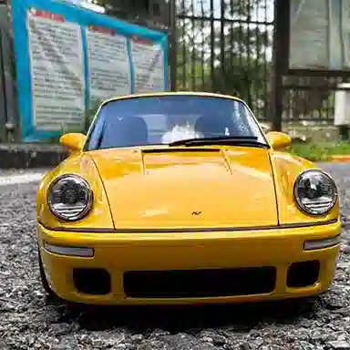 Almost Real 118 RUF CTR 2018 8cm