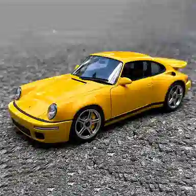 Almost Real 118 RUF CTR 2018 8cm