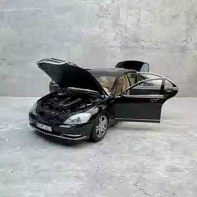 MOTORHELIX 118 S-Class S600L AMG(W221)