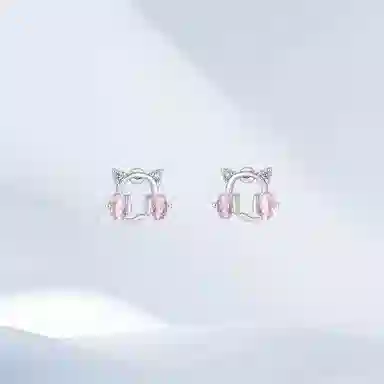 希遇 奇妙物语 粉色可爱 优雅 轻奢 时尚精致高级质感 优雅雅致小众设计感日常百搭#好运 钛钢 耳钉 女款