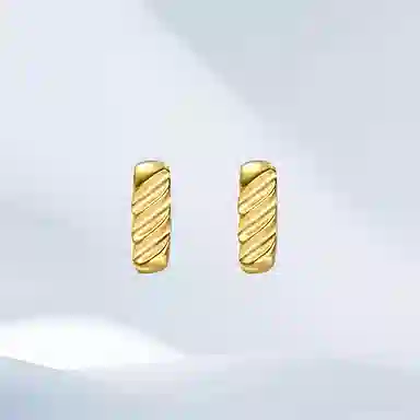 希遇 趣味面包 国潮轻奢小众设计感 可爱面包 #好运个性精致日常通勤百搭 合金 耳钉 女款