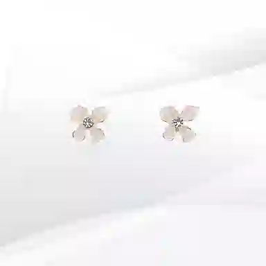 希遇 轻羽蝶韵 国潮轻奢 时尚精致简约风 粉色可爱少女系 小众设计日常百搭 #好运 清晰飘逸优雅 合金 耳钉 女款