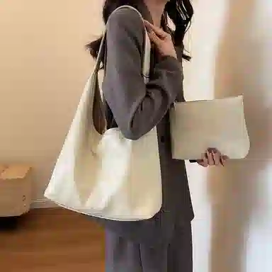 RIVMIND PU Tote