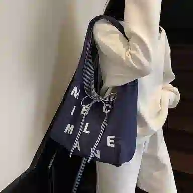 RIVMIND Tote