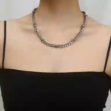 AKAK ins