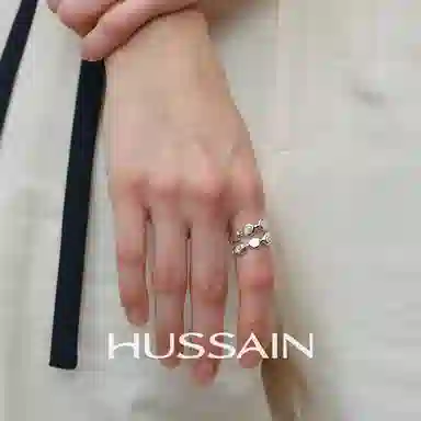 HUSSAIN 925