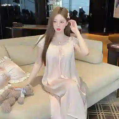 Gongdie Simple Korean Style Ice Silk Nightdress