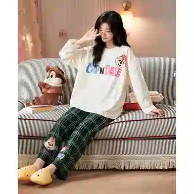 Gongdie x Disney Chip 'n' Dale Loungewear Set