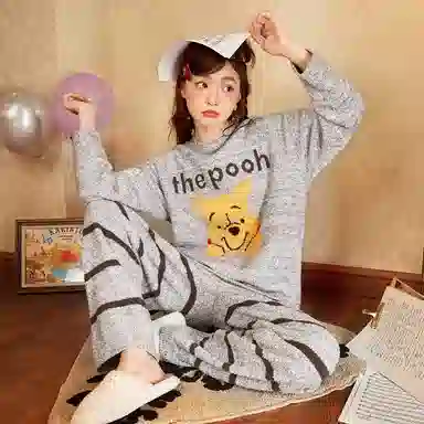 Miyadie x Disney Winnie the Pooh Pajama Set