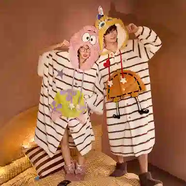 Gongdie x SpongeBob Coral Fleece Cloak