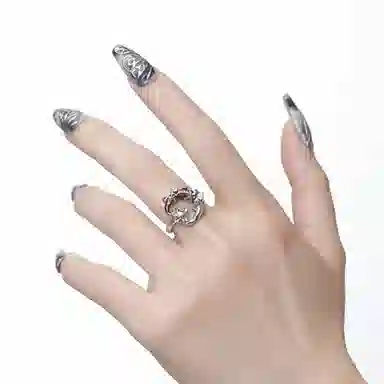 暖瞳 美式风格哥特血月高街独特设计潮流合金材质暗黑个性开口可调节食指戒 锆石 戒指 女款