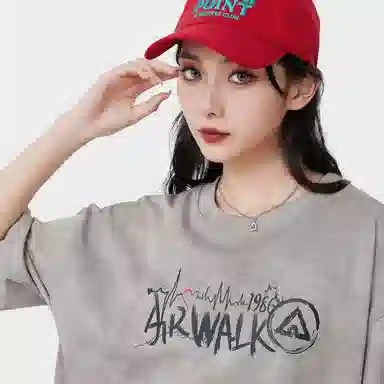 Airwalk T