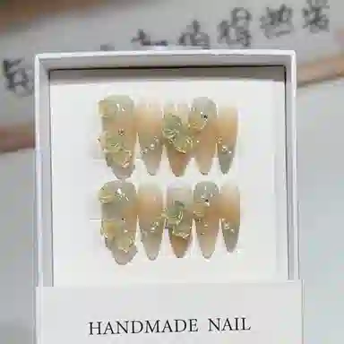 几多萌 花海穿戴甲手工高级感假指甲贴片轻奢风美甲  杏仁琉璃玫瑰渐变