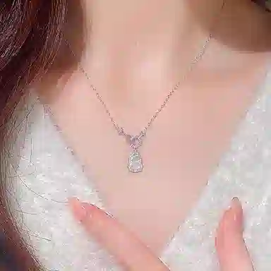 TRVMOE ins