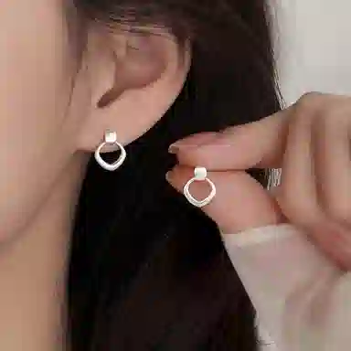TRVMOE ins 999
